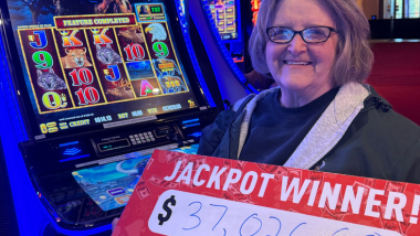 A picture of a guest who won a jackpot